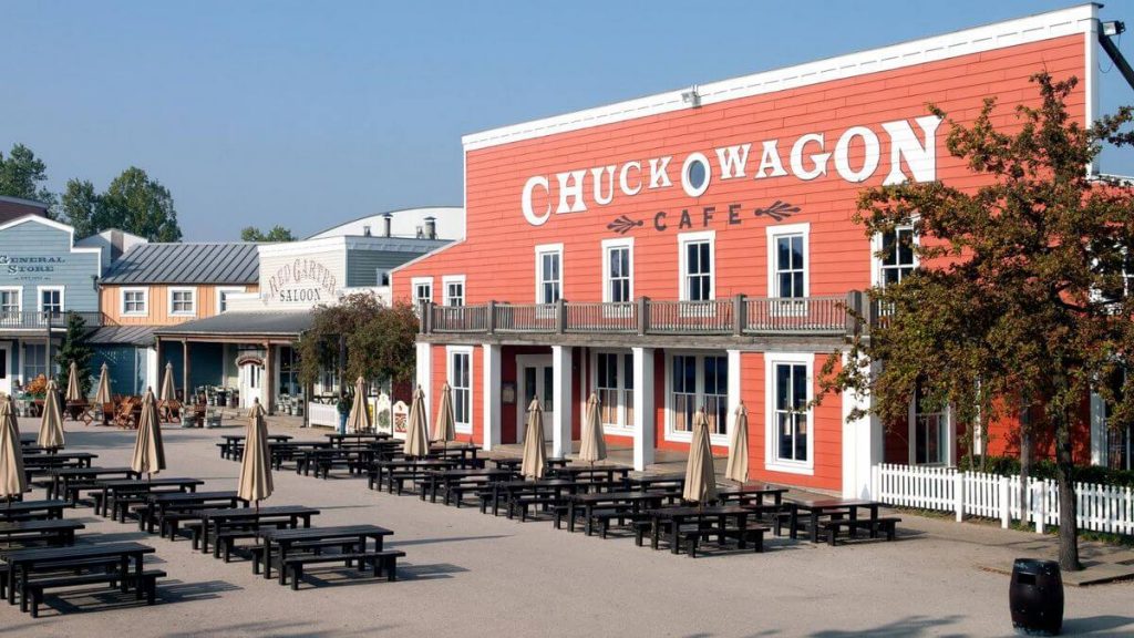 Vista del ristorante Chuk Wagon Cafe dell'Hotel Cheyenne di Disneyland Paris