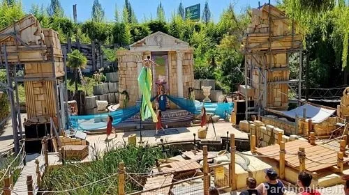 Medusa Epic Show: spettacolo musical di Movieland Park con danze e battaglie ispirate alla mitologia greca.