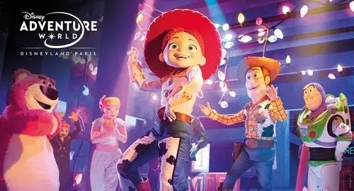 Una scena dello show con i Personaggi Pixar a Disney Adventure World