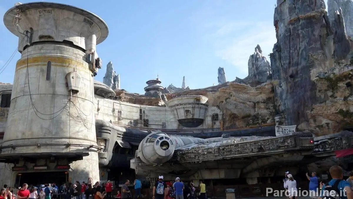 Foto dell'area Star Wars Galaxy Edge ai Disney's Hollywood Studios Orlando
