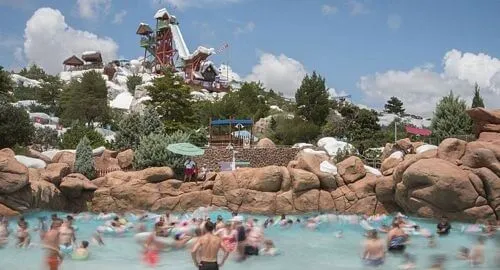 Piscine del parco acquatico Disney's Blizzard Beach di DisneyWorld a Orlando in Florida