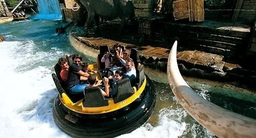 Percorso su gommoni Jungle Rapids di Gardaland Park
