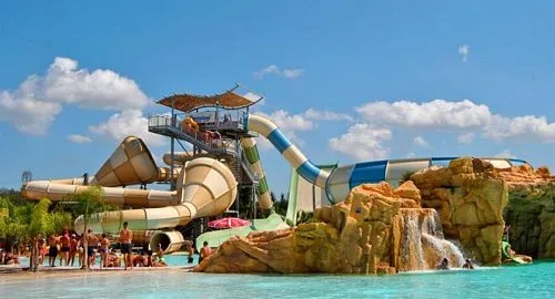 Isla Natacha, l'area di Carrisiland Acquapark con gli scivoli pi&ugrave; adrenalinici