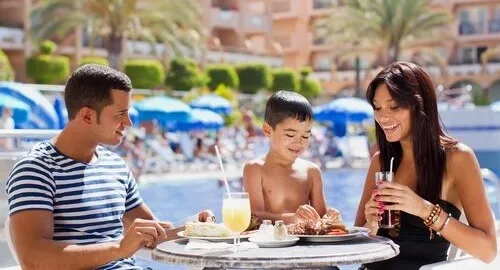 Famiglia in hotel vicino Carrisiland Acquapark
